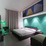 Chroma Suites